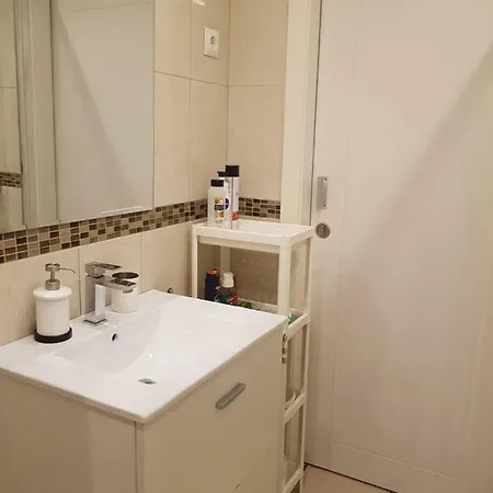 Kristie Apartamento *